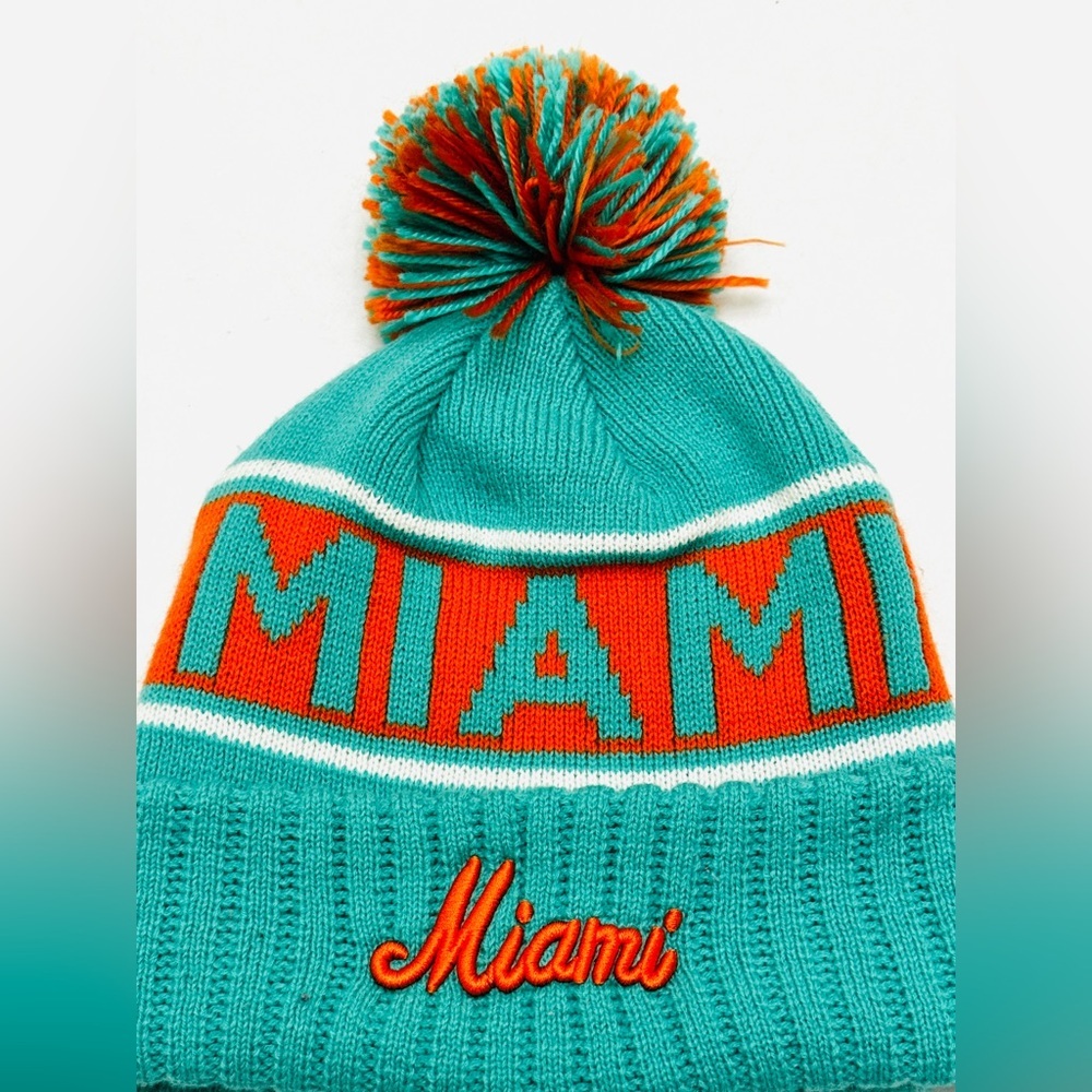 Miami Dolphins Heritage Stripe Retro Logo Pom Beanie Hat One Size! - Picture 5 of 8